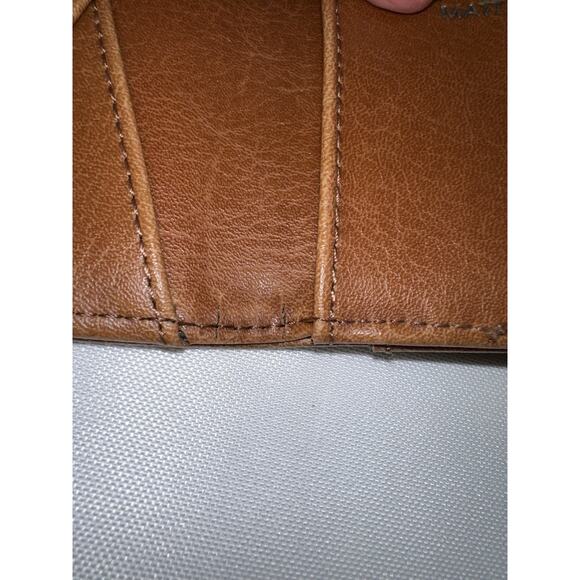 Matt & Nat Tan Brown Vegan Leather Bifold Card Holder Case Wallet - Picture 9 of 9